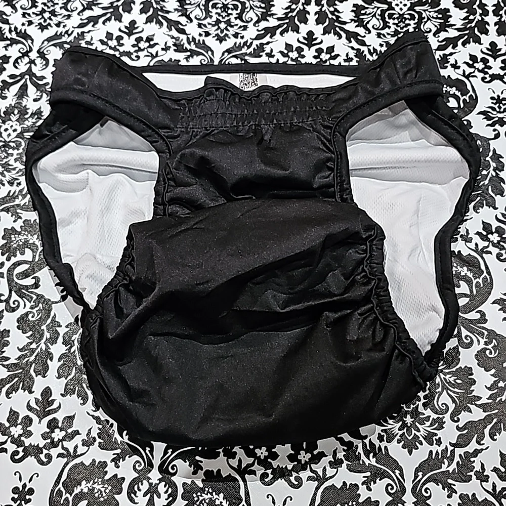 XL female washable diapers x2